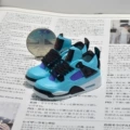 4 Lake Green (a pair of nude shoes)