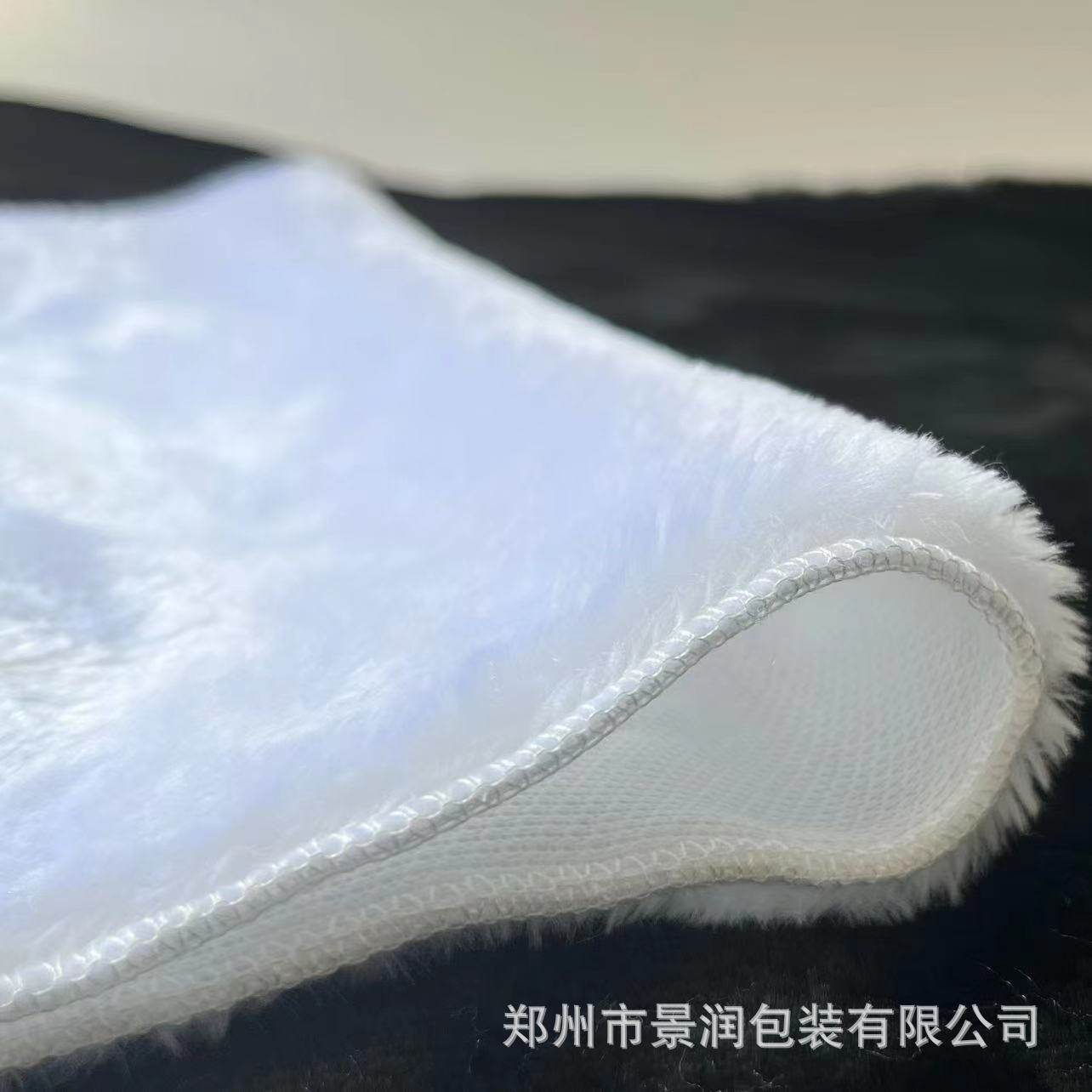 White and black plush cloth glasses mobile phone counter pad bottom cloth jewelry pad jewelry flannel pad hand jewelry display cloth