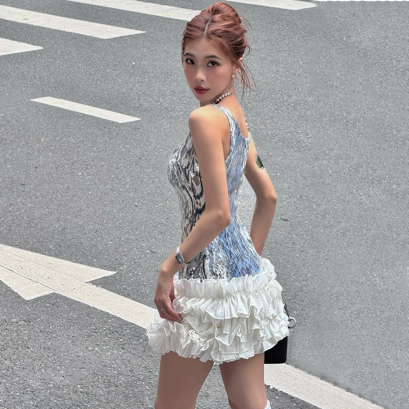 Sequin Graffiti Cake Dress Sexy U Neck Flared Silhouette Autumn Fashion Wholesale Womens Apparel