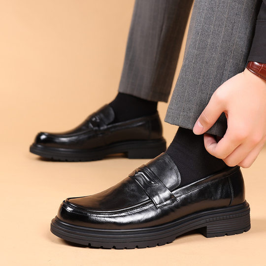 男士休闲皮鞋2025新款休闲鞋软皮平底豆豆鞋春夏一脚蹬懶人鞋外贸