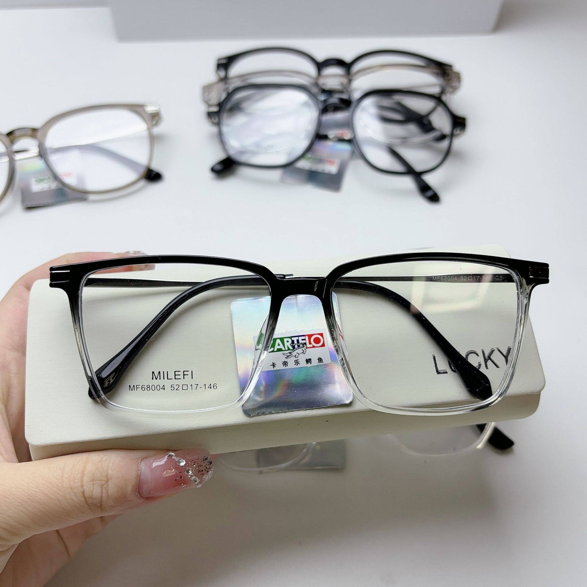 Gold-Plated Ultra-Light Pure Titanium Myopia Glasses Frame, Trendy Retro Plain Oval Polygonal Gradient Plain Lens Eyeglass Frame