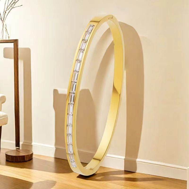 钛钢手镯女生高级感小众满天星不掉色镶钻精致排钻ins风满钻手环