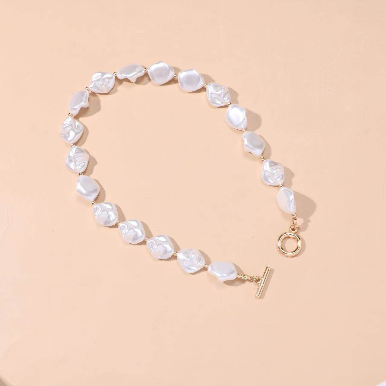 European and American Elegant Baroque Special-Shaped Pearl Necklace Women's Personalized Light Luxury High-Level Clavicle Chain Necklace Chain Woolen Chain