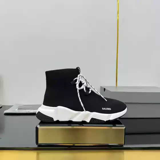 Mid-Calf Paris Elastic Socks Shoes for Women, Trendy High-Top Sports Casual Flat Shoes for Men, Popular on Instagram