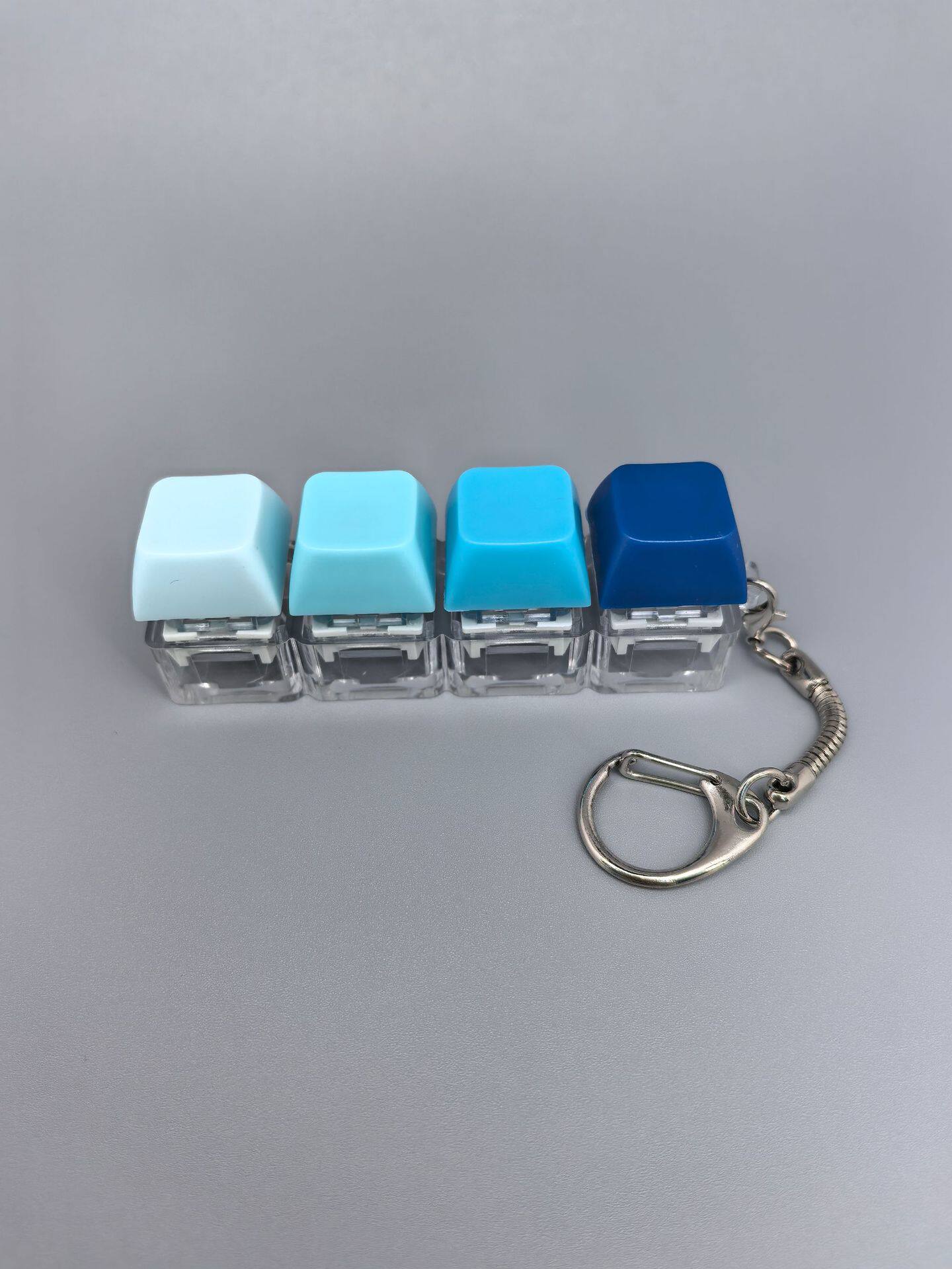 四键马卡龙按键解压玩具钥匙扣键盘办公摸鱼按键解压玩具跨境