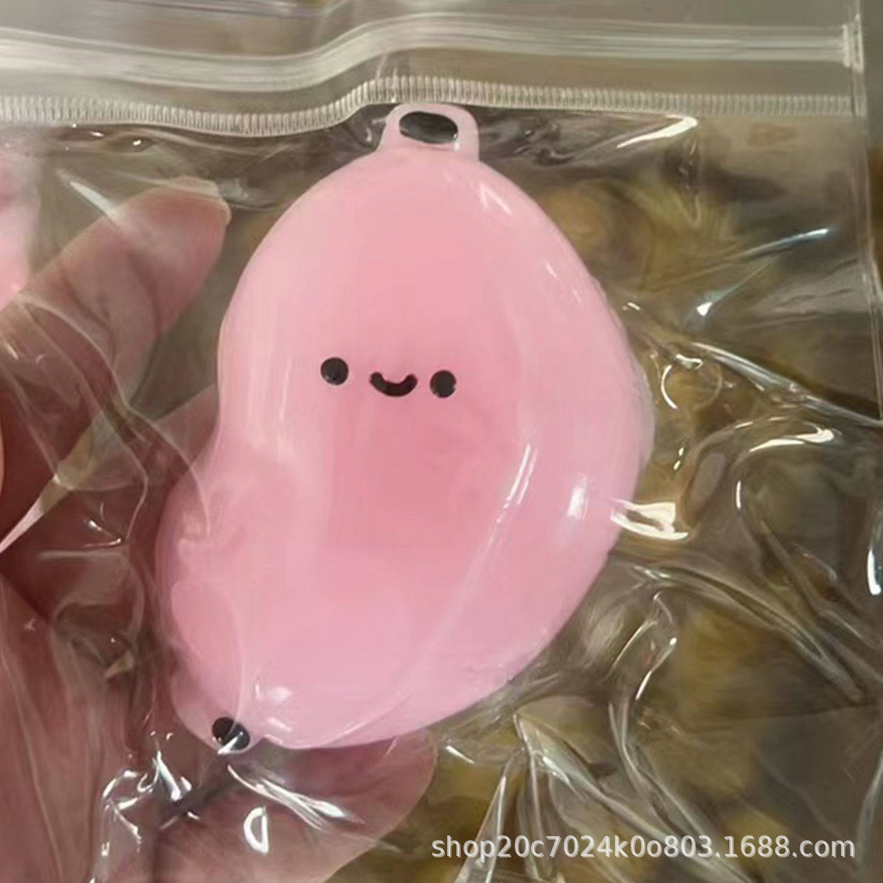 ピンクのバナナ