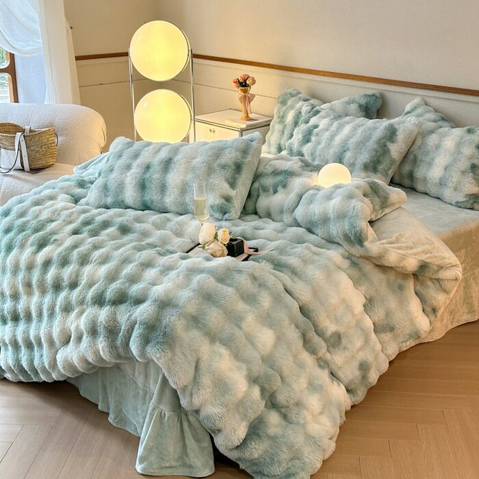 Solid Color Milk Velvet Bubble Velvet Four-Piece Set, Colorful Rabbit Velvet Rabbit Fur Bedding Four-Piece Set, Suitable for All Seasons