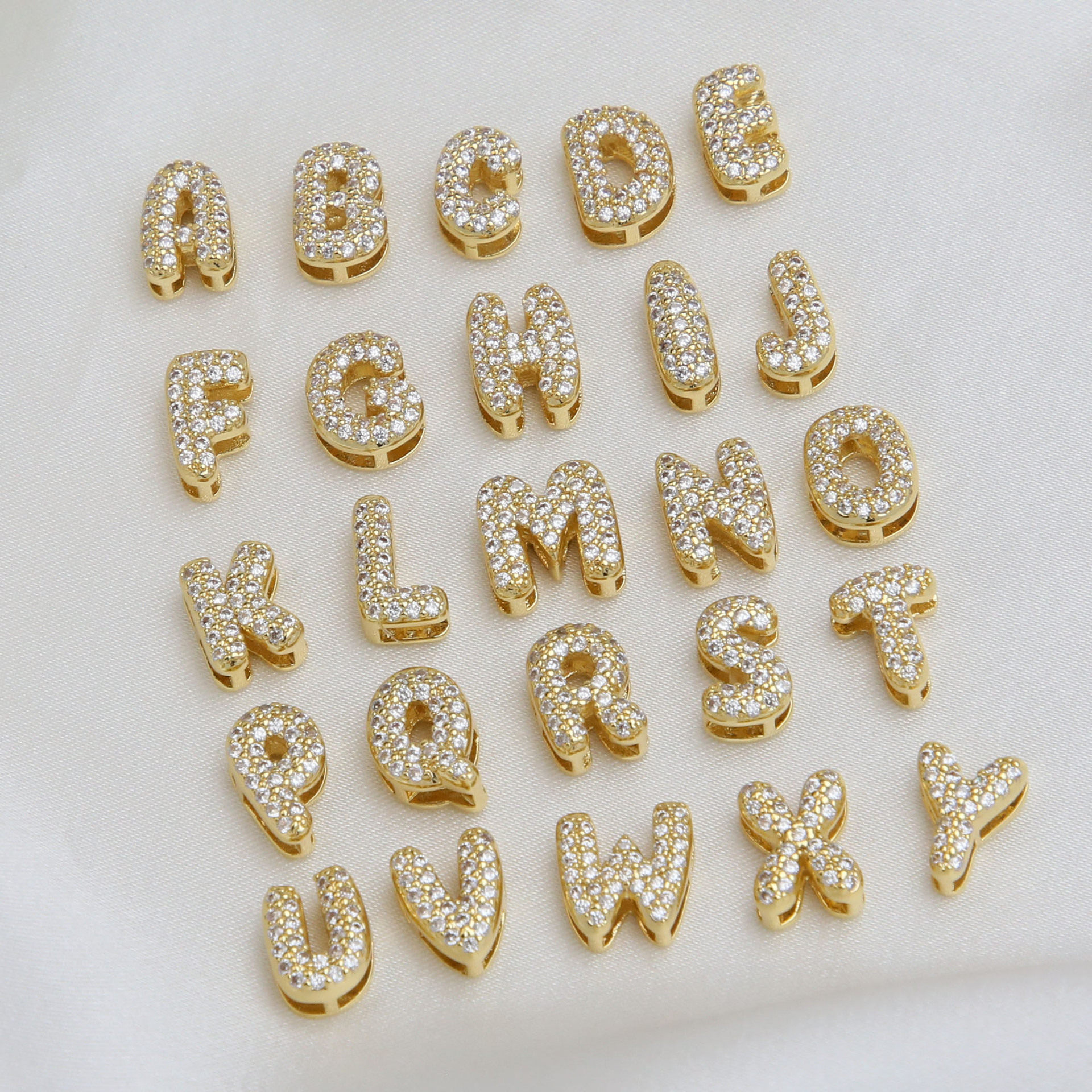 Cross-border explosions 18k brass 3D cute balloon bubble 26 English letter pendant diy combination name necklace