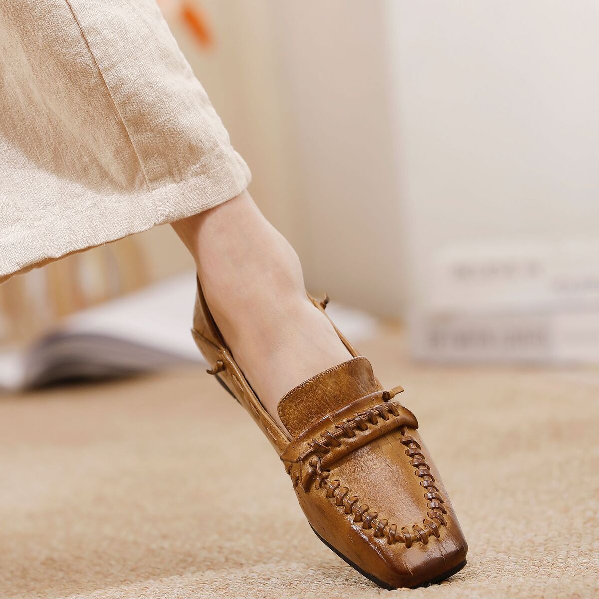 Giày búp bê nữ mũi vuông viền ren cổ trung gót thấp đế mềm — màu đen, Màu kaki