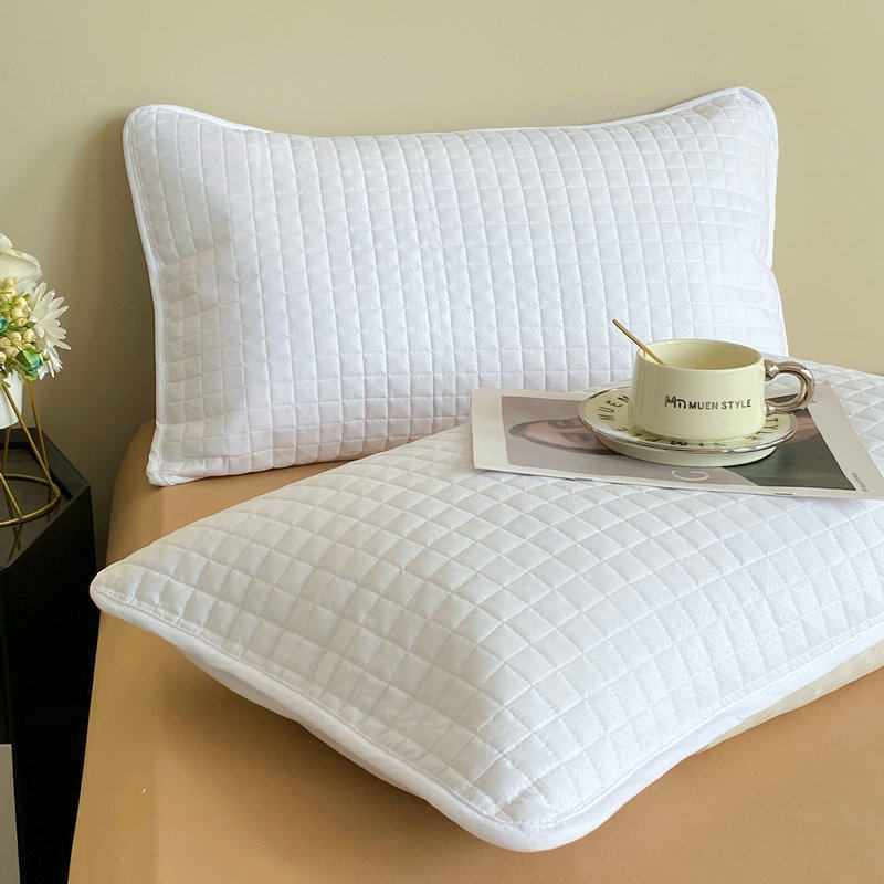 Brushed quilted pillowcase thickened sweat-proof dirty pillowcase protective cover hotel quilted oil-proof half pack pillowcase