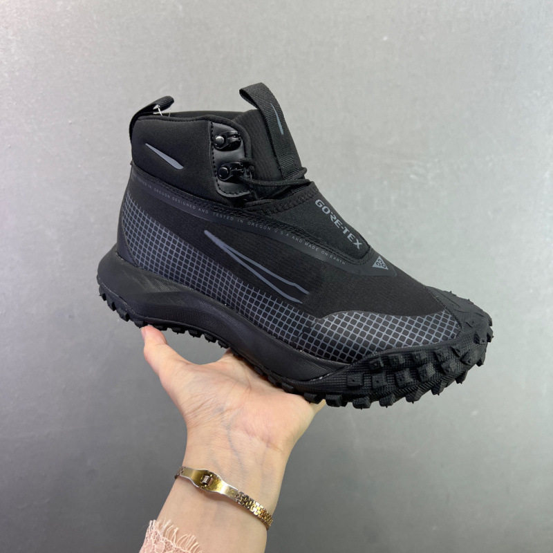 Men’s Waterproof GTX Hiking Shoes