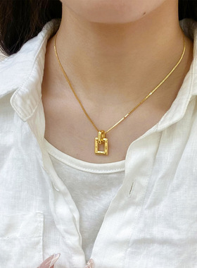 简约时尚复古设计感方形吊坠项链配饰女轻奢通勤经典百搭锁骨链