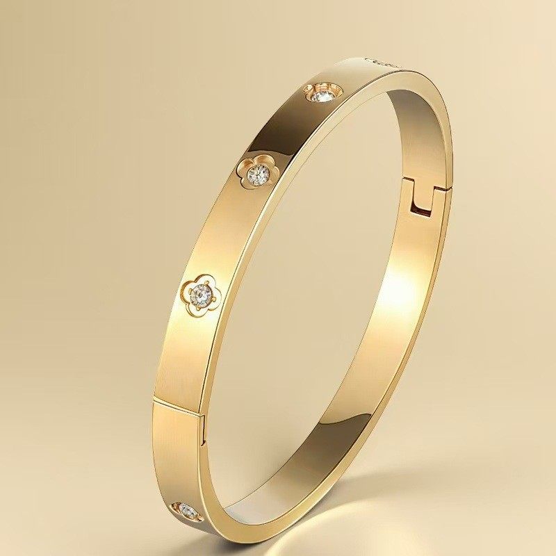 玫瑰金跨境钛钢女款手镯不锈钢轻奢高级感小众时尚锆石手环手镯