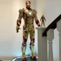 Mk42 iron man with round base [height 2.1m]