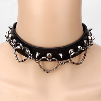 Cross-Border Harajuku Style Heart-Shaped Studded Genuine Leather Choker Necklace Heart Neck Chain Collarbone Chain Snake Bone Chain Design