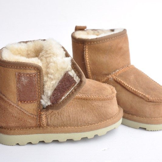 Factory Direct supply wool integrated children's shoes winter warm sheepskin fur integrated small children's cotton shoes Children's snow boots