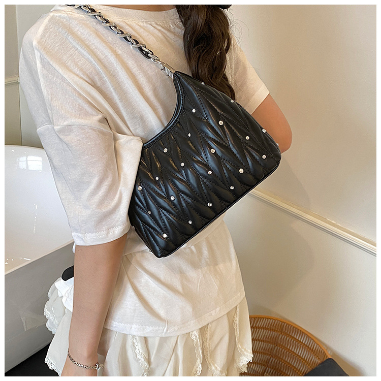 O1CN01oE4Xxi1yV4MxPJPC5 !!2212088006583 0 cib