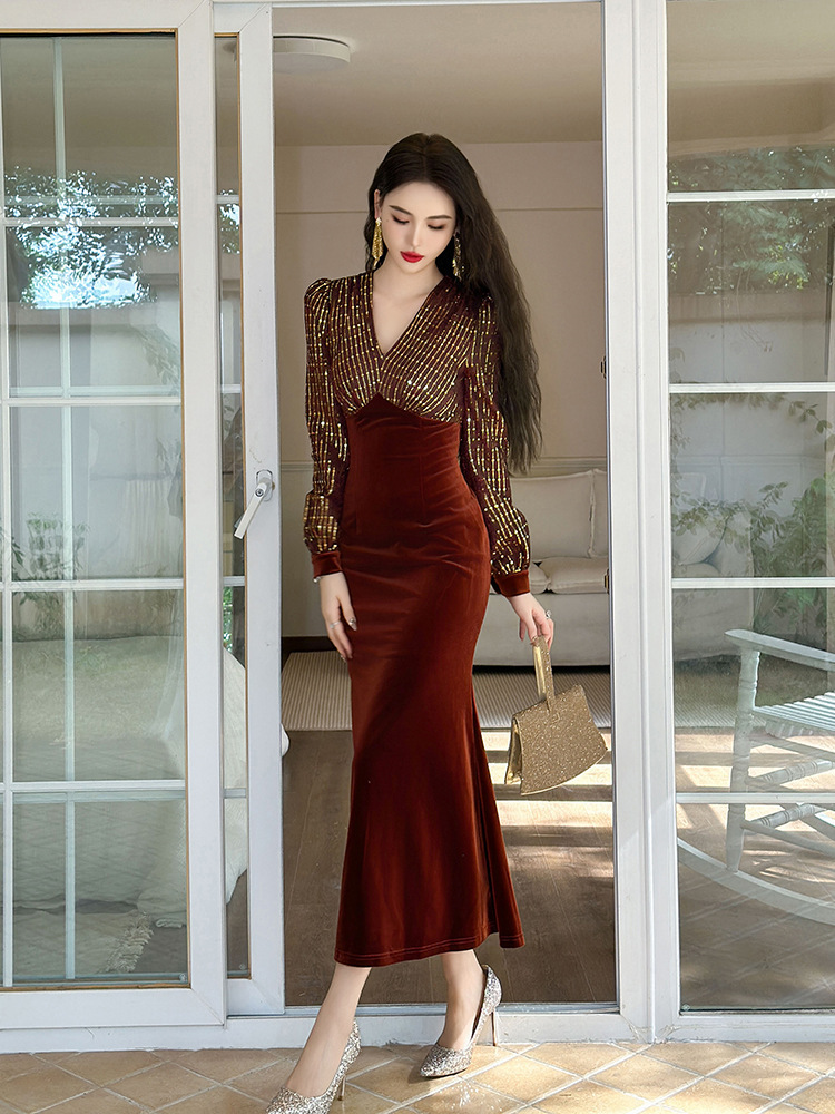 Đầm dài nhung phối sequin cổ chữ V dáng đuôi cá nữ — Xanh đá quý, Màu đen, Đỏ gỉ sắt