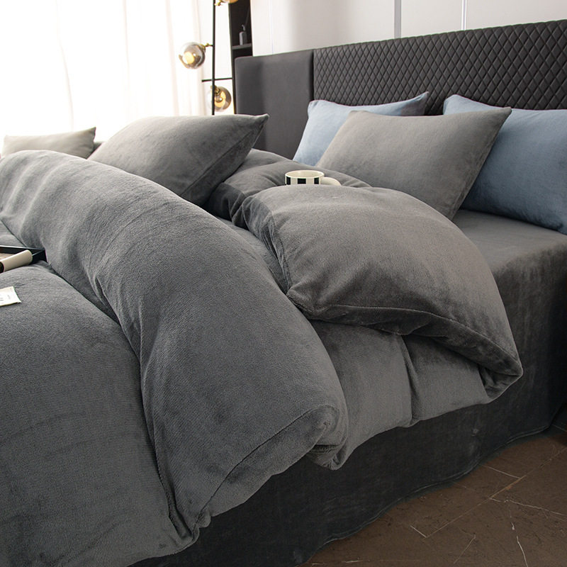 Four-Piece Milk Velvet Bed Thickeneded Warm Bedding Winter Double-Sided Coral Flannel Bed Bed Sheets Quilt Cover Three-Piece Set