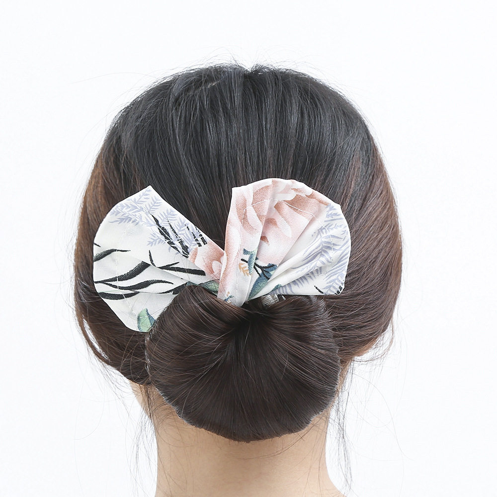 Cross-border Internet Celebrity Explosions Lazy People's Hair Curling Artifact Shake Tone Same Style Marubeni Head Twist Curler Rotating Hair Band Headwear