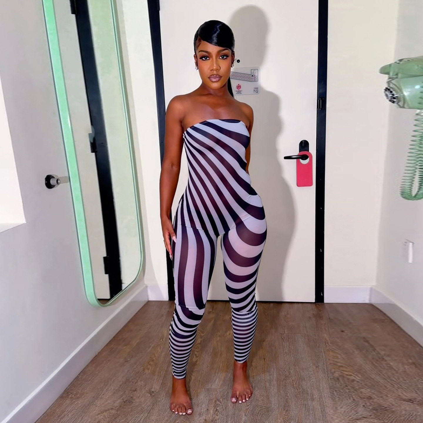 Womens Striped Bodysuit Jumpsuit Set Sexy Strapless Long Sleeve Fitted Design Autumn Fashion for Parties Wholesale