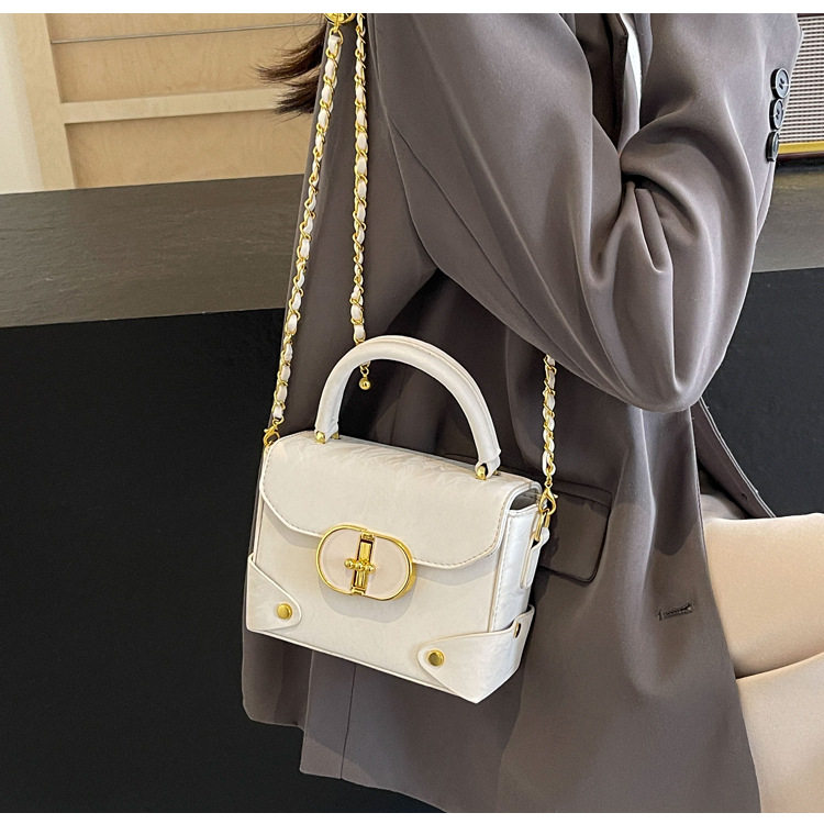 O1CN01oJpuGs1yV4GJFsMOO !!2212088006583 0 cib