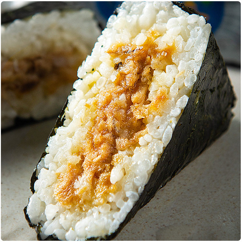 Jinglu Ocean Triangular Rice Ball Convenience Store Breakfast Heated Ready-To-Eat Lawson Instant Semi-Finished Curry Microwave Meat Floss