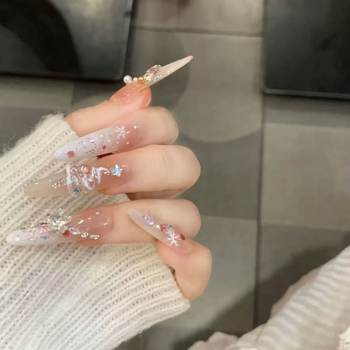 Hand-Wearing Armor Christmas Wreath Atmosphere High-Level Three-Dimensional Christmas Tree Flash Diamond Gradient Milk White Nail Art Pieces
