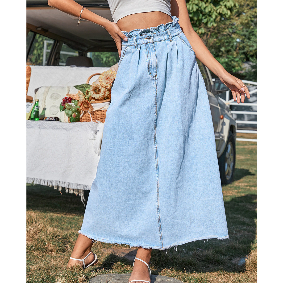 High Waisted A Line Denim Skirt Flattering Fit Stylish Design Versatile for Casual or Dressy Occasions Wholesale