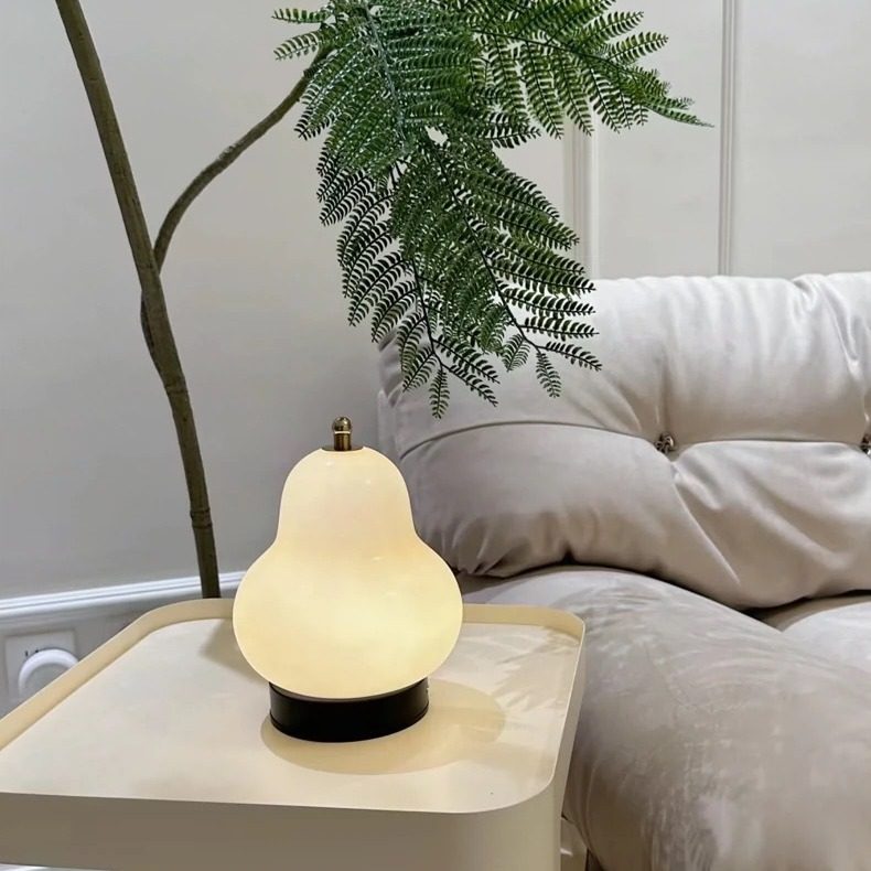 French Cream Pear Table Lamp Creative Living Room Charging Portable Atmosphere Personalized Birthday Gift Bedside Nightlight