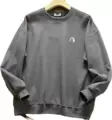 Single mark dark gray