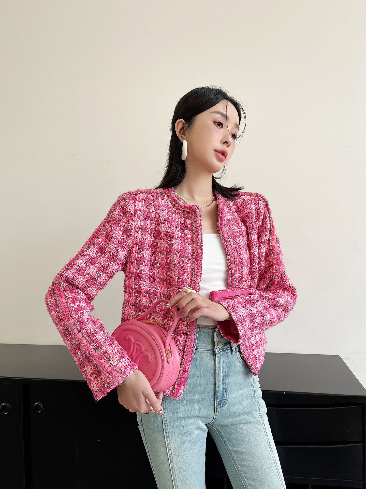 (Mới) Mã T2765 Giá 2680K: Áo Khoác Nữ Sutdc Kẻ Caro Họa Tiết Hoa Thời Trang Nữ Chất Liệu G06 Sản Phẩm Mới, (Miễn Phí Vận Chuyển Toàn Quốc).