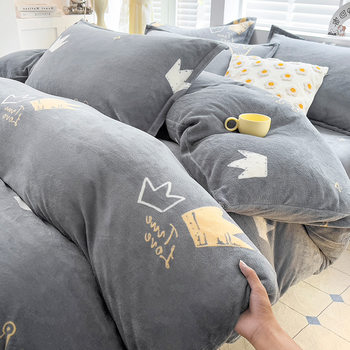 Milk velvet quilt cover single winter coral velvet quilt cover 150x 200 double-sided 230 fleece-lined thick bed sheet four-piece set