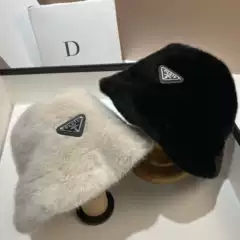 Paris inverted triangle Paris fur integrated bucket fisherman hat European and American winter warm plush mink fur basin hat