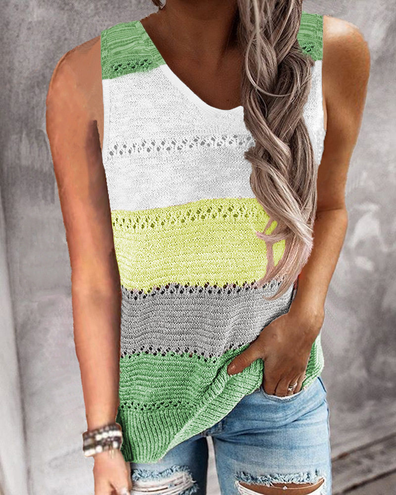 Striped Hooded Sweater Autumn Winter Style Comfortable Fabric Trendy Design Wholesale Available