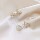 Серебряная игла 925 пробы, корейская версия французских жемчужных сережек с темпераментом, высококачественные серьги с цветами любви, универсальные серьги для женщин оптом mini 11