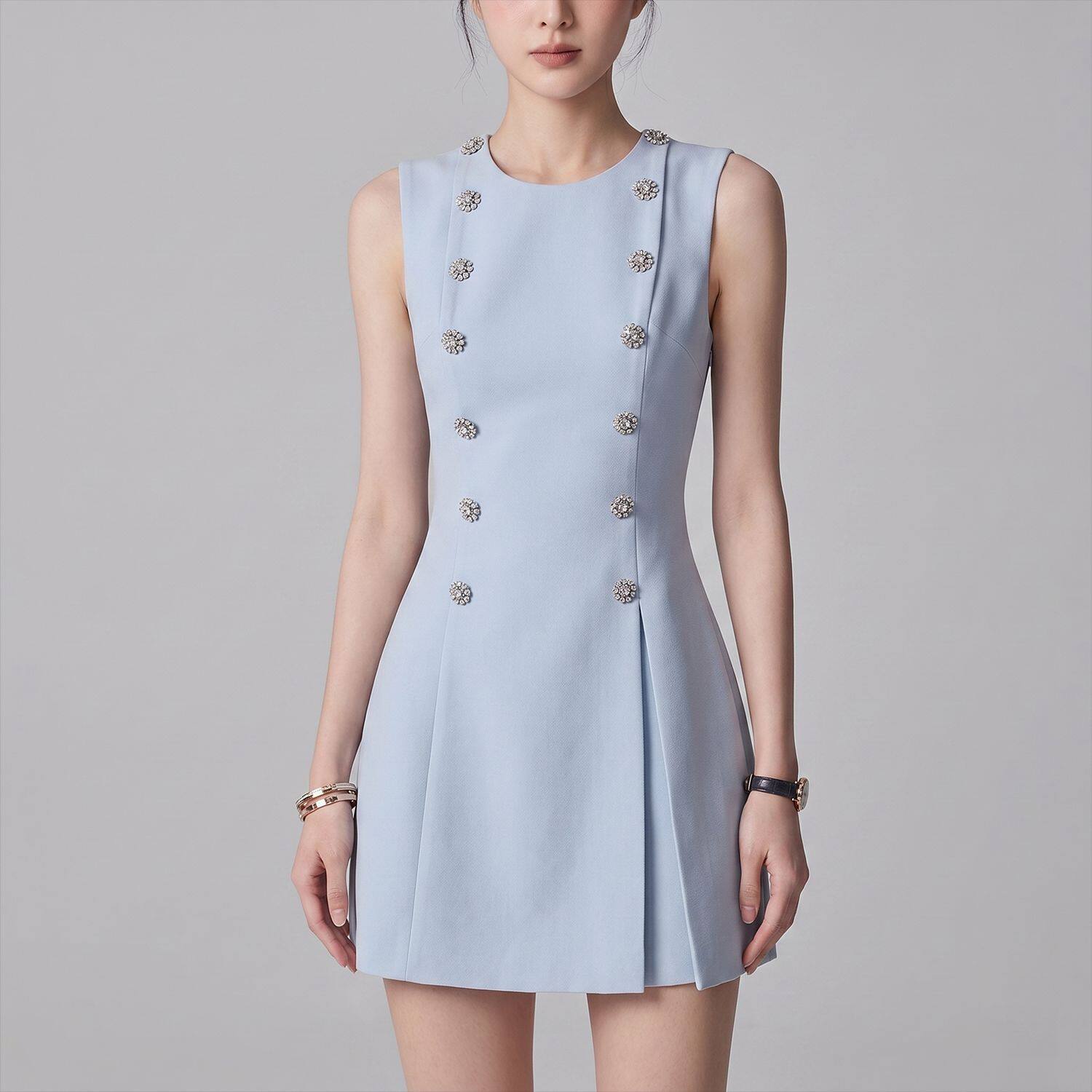 Đầm maxi nữ thắt eo cổ tròn không tay màu xanh thiên thanh — Xanh thiên thanh