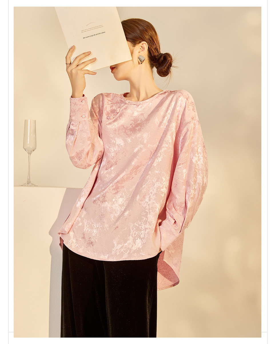 Áo sơ mi nữ dài tay dáng rộng họa tiết hoa dệt jacquard — Hồng đào (giao hàng 7 ngày), Trắng Nguyệt Hoa (giao hàng 7 ngày), Trắng Nguyệt Hoa (Giao hàng trong ngày)