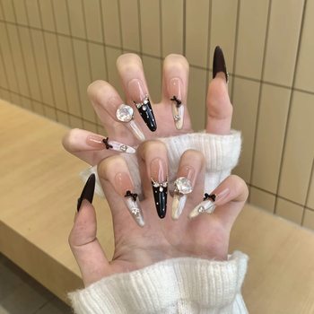 2025 Autumn and Winter New Long Thin Dog 4.0 Manicure Nail Polish Finished Product Manufacturer Batch Black Wearable Nails Cute Polka Dots