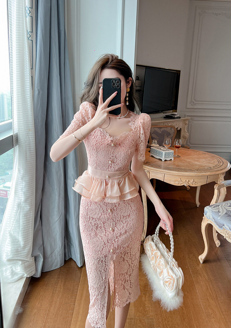 Đầm ren ôm body nữ cổ vuông tay ngắn họa tiết hoa fuchsia — [Hồng] chi tiết 15