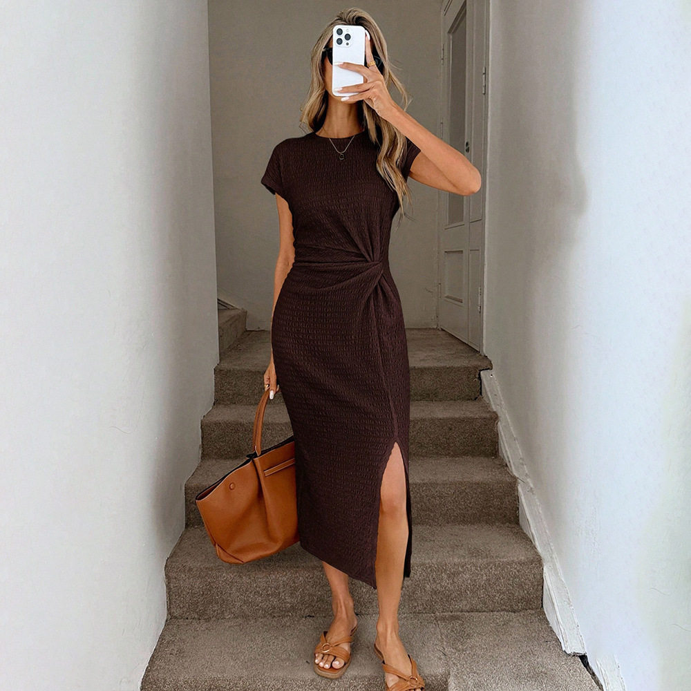 Elegant Brown Short Sleeve Midi Dress for Women Vintage Modern Style Waist Defining Side Slit Perfect for Casual