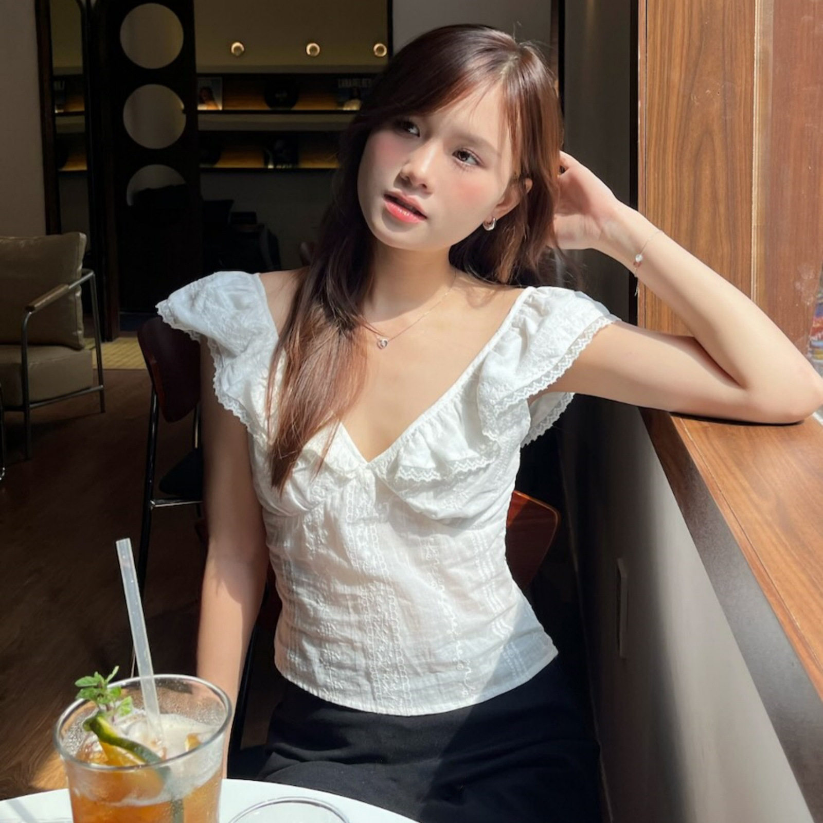 Womens Short Sleeve V Neck Ruffled T Shirt Sweet French Style Fitted Waist Summer Fashion Wholesale Available