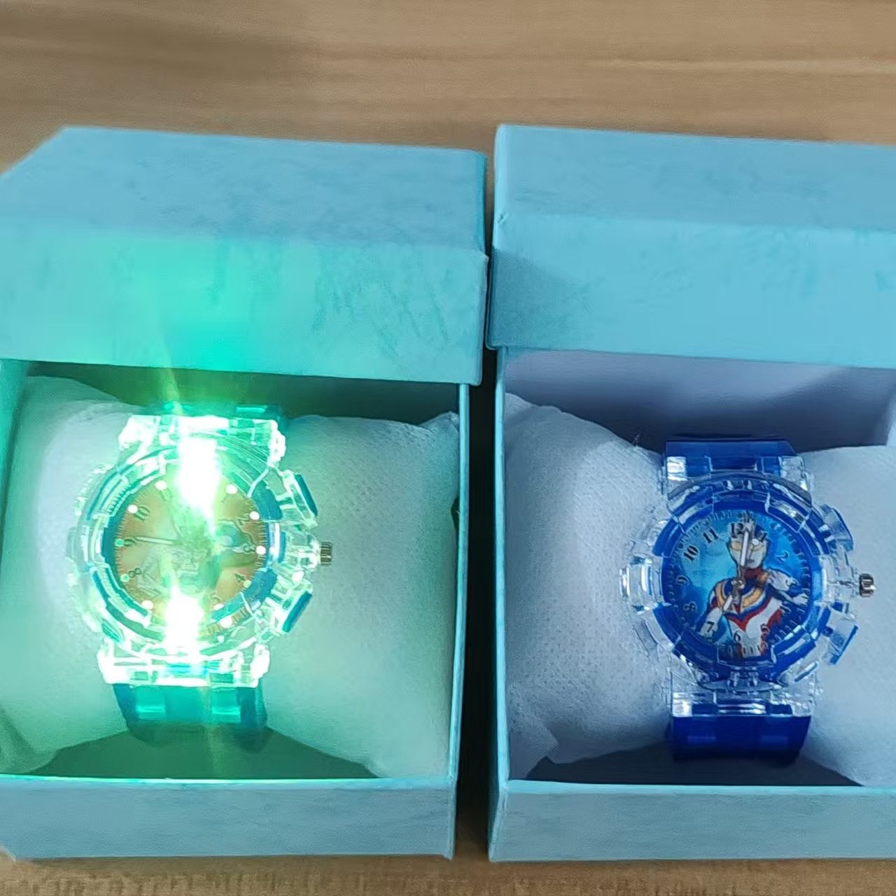 Tiga Cartoon Watch Boys and Girls Flash Version Metroid Douyin Same Style Birthday Gift 2024 New Style