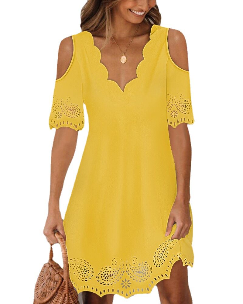 Lace V Neck Short Sleeve Dress Solid Color Elegant Design Comfortable Fabric Perfect for Summer Events Wholesale