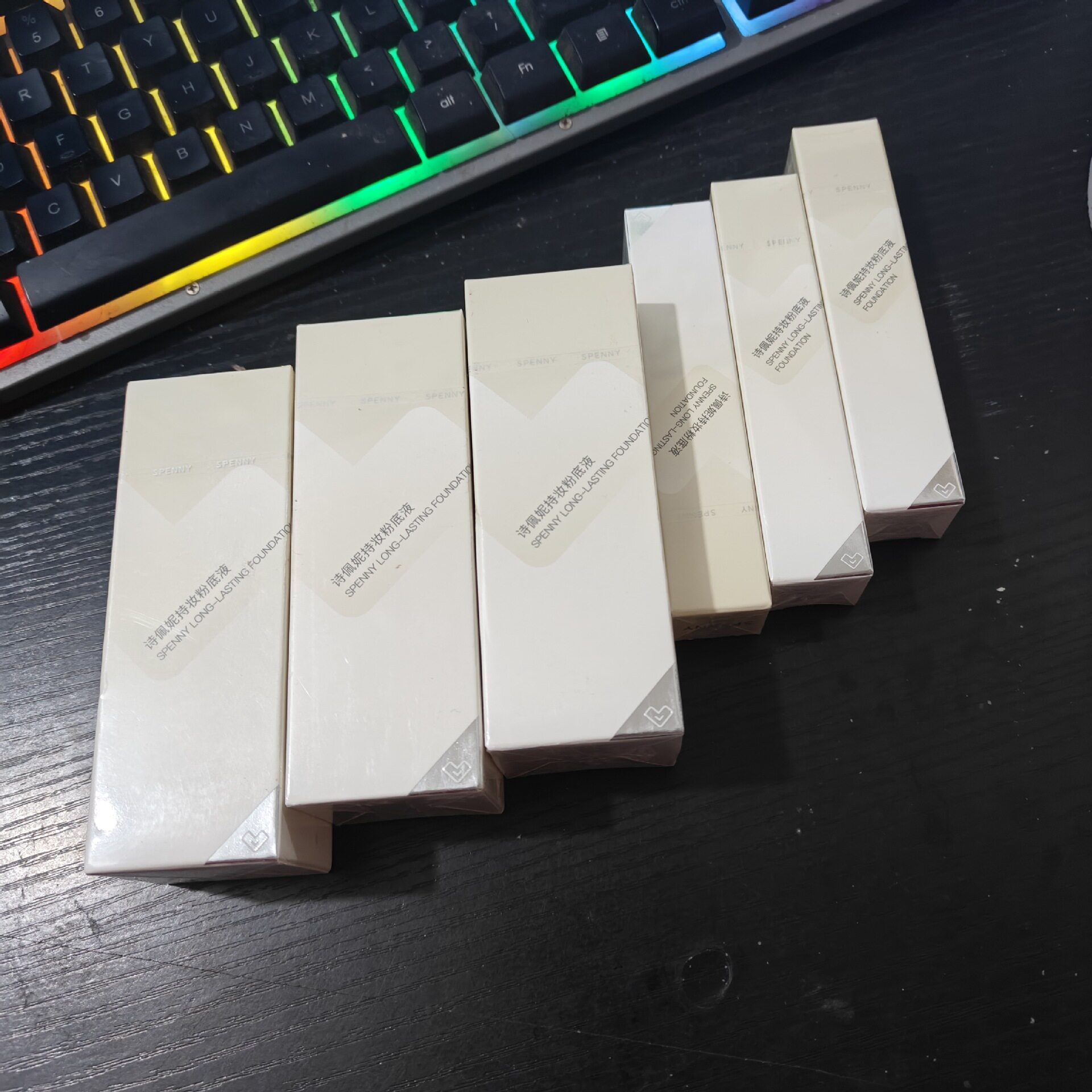 Poetry Penny Holding Makeup Foundation Liquid Concealer Lasting No Makeup Oil Skin Mixed Oil Control Foundation