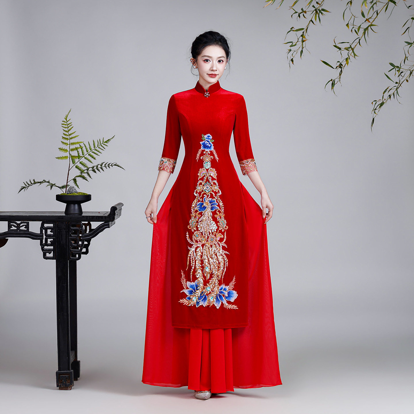 改良红色奥黛旗袍2026新款端大气中式复古优雅连衣裙走秀演出服,淘宝优惠券,粉丝福利购,淘宝优惠卷