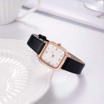 Retro Test Watch Women's Student Ins High-value Light Luxury British Fragrance Small Dial Women's Quartz Watch