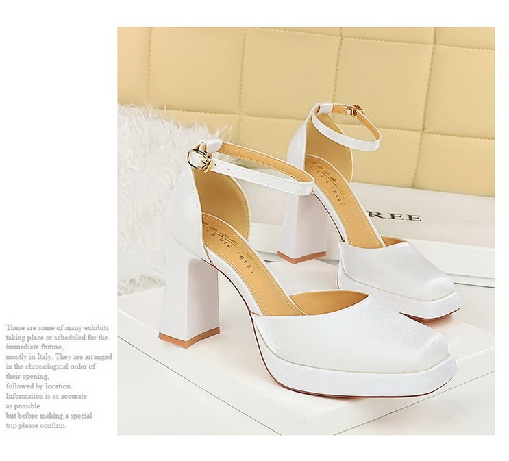 Sandal cao gót nữ quai ngang mũi vuông đế xuồng mặt satin — Màu đen, Màu đỏ rượu, Màu sâm panh, Màu trắng