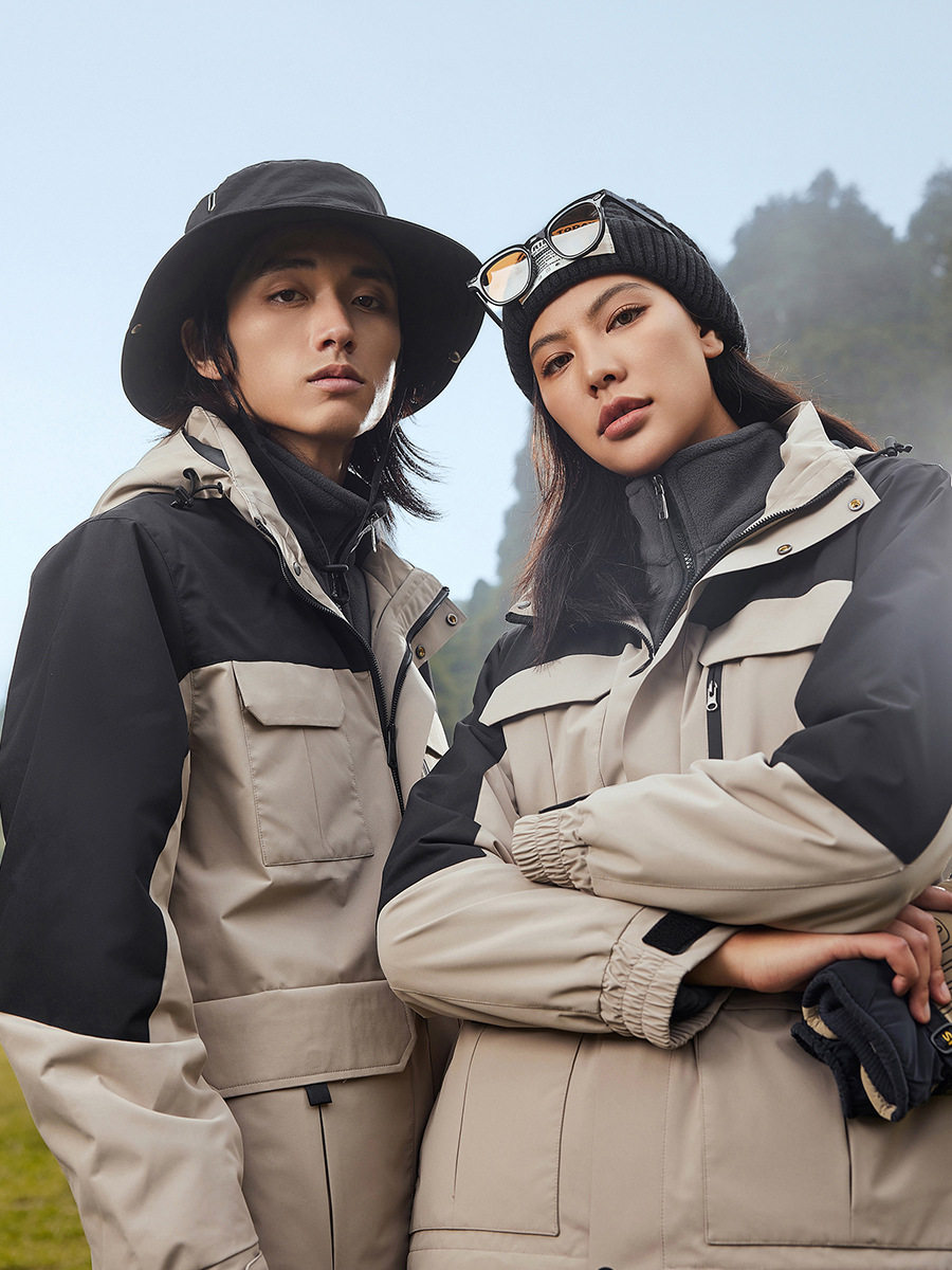 Outdoor jacket autumn and winter men's and women's three-in-one two-piece down thickened windproof waterproof mountaineering warm jacket