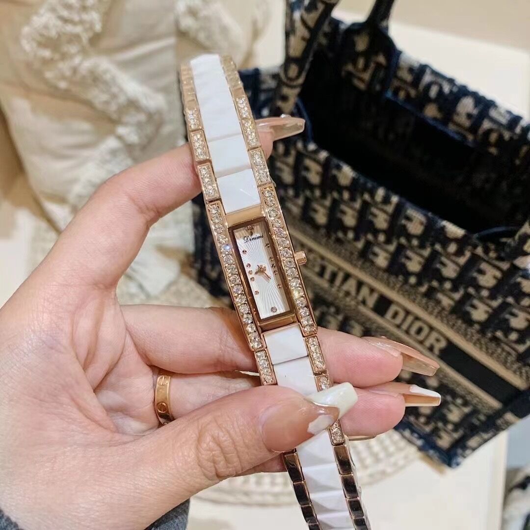 Timini 2024 new bracelet watch ladies diamond foreign trade wholesale retro personality fashion rectangular women's watch
